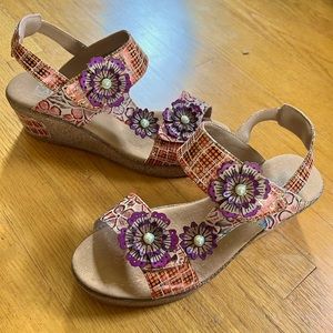 Spring Step L’Artiste detailed leather wedges size 42